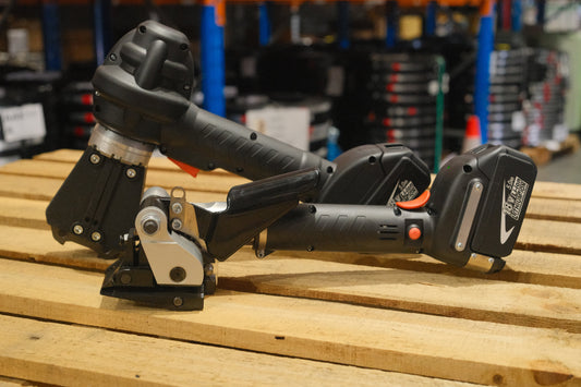 Introducing the DAZ and AR32 32MM Battery-Powered Steel Strapping Sealer and Tensioner