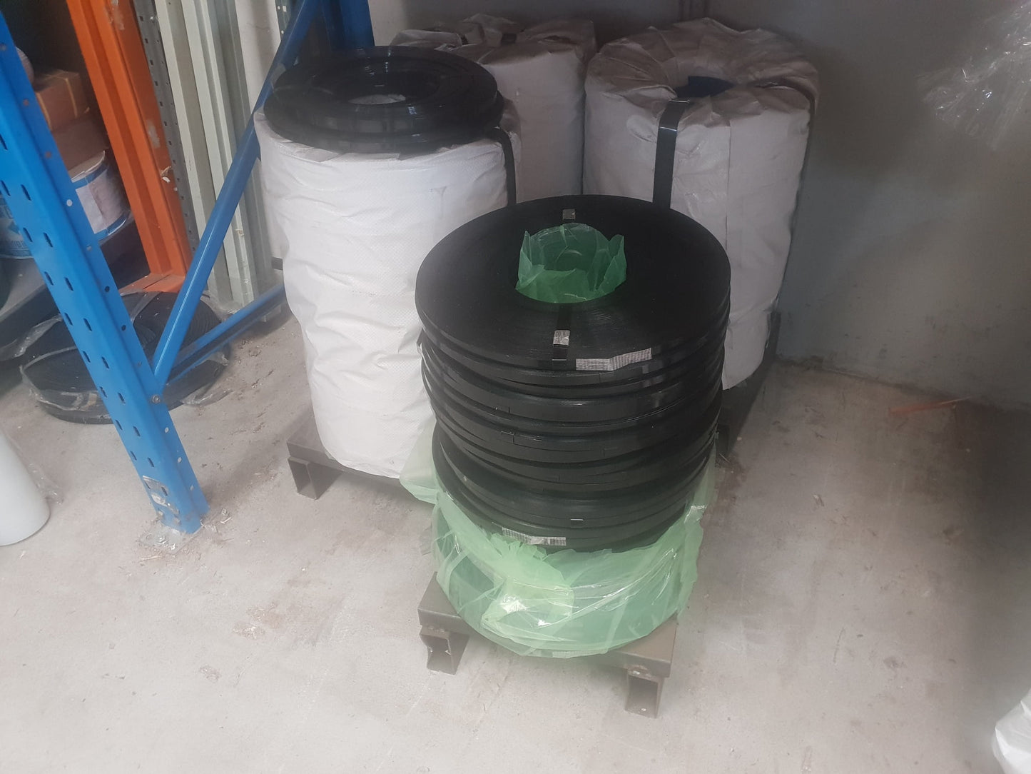 12MM x 0.40 x 275M BLACK RIBBON STEEL STRAPPING - ROLL