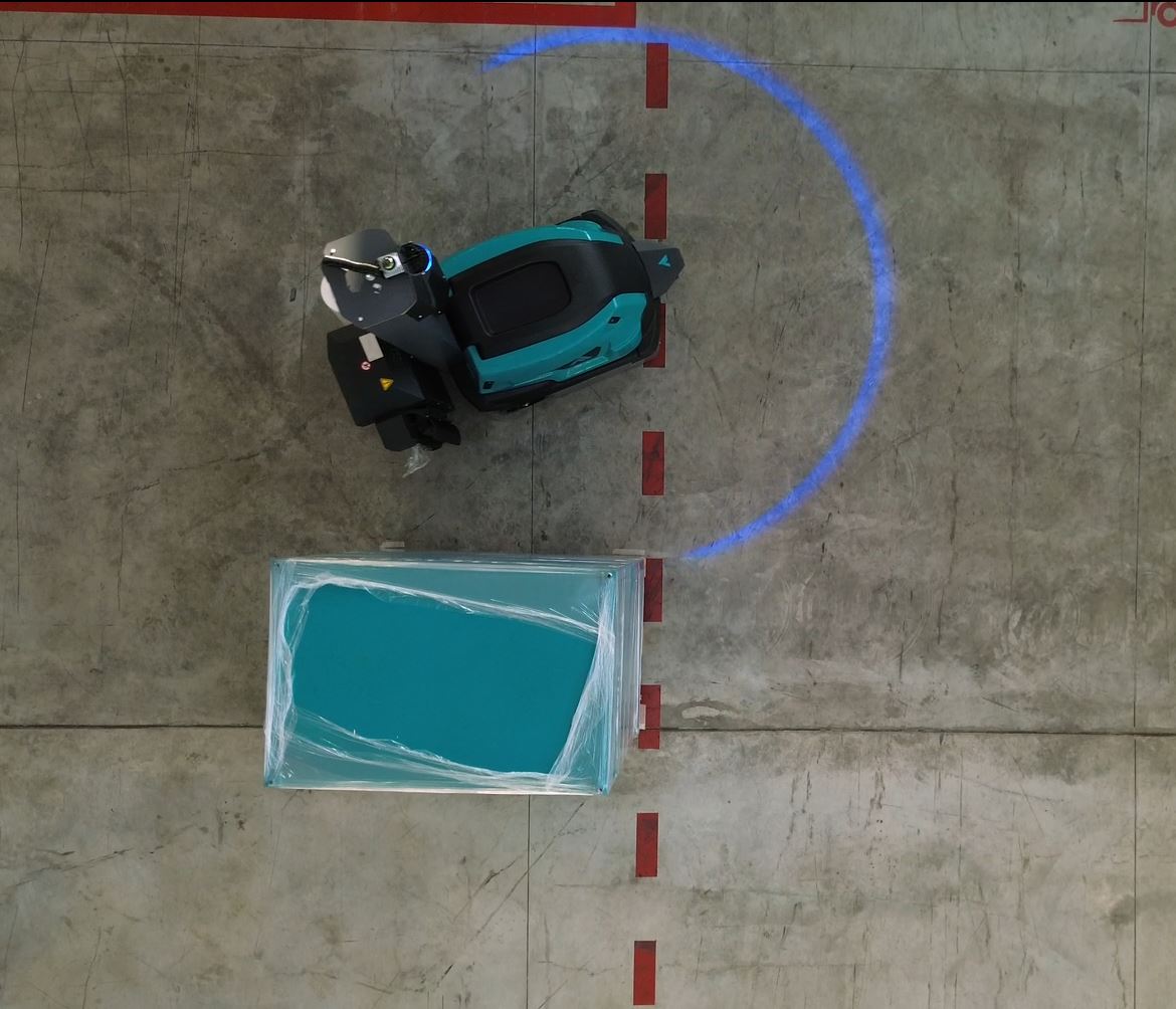 MIRA - AUTONOMOUS WRAPPING ROBOT