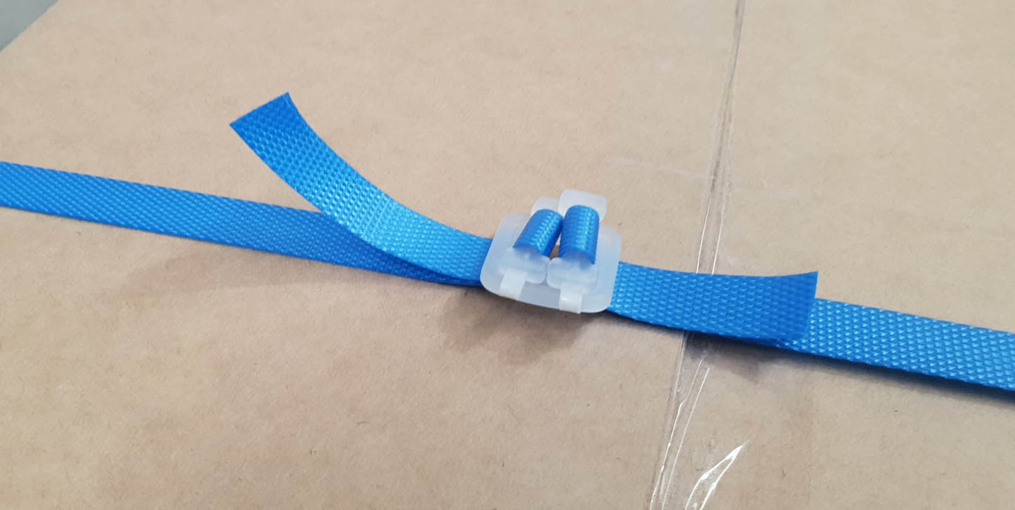 15MM x 1000M BLUE PLASTIC HAND STRAPPING ROLL - IN CARTON