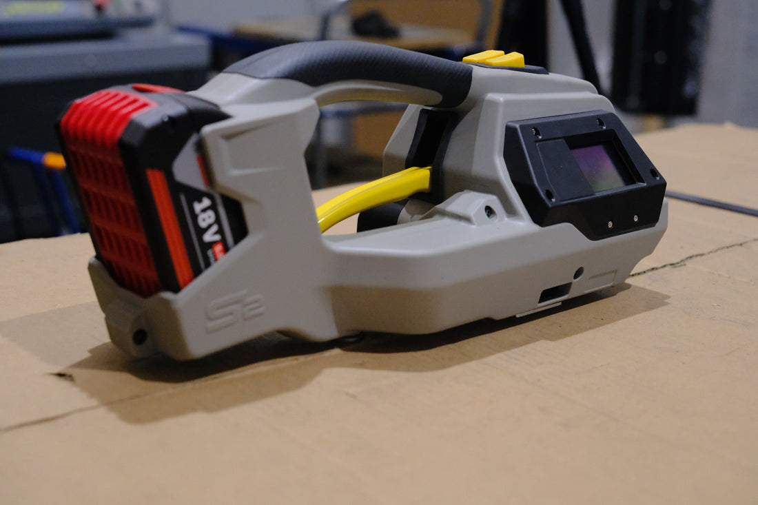 How Does a Battery Strapping Tool Melt Plastic Strapping Together?